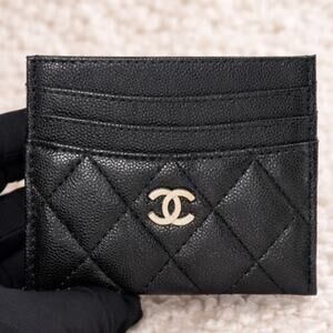 Quilted Leather Card Holder – Black